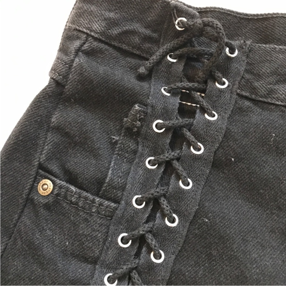 LF Furst of a Kind Vintage lace up cutoff shorts - Picture 5 of 10